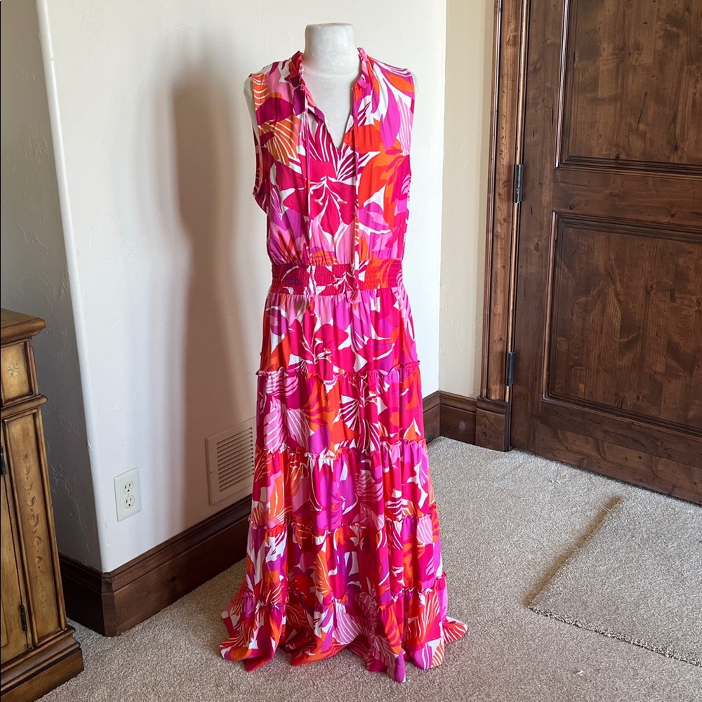 Sleeveless Pink Floral Maxi Dress